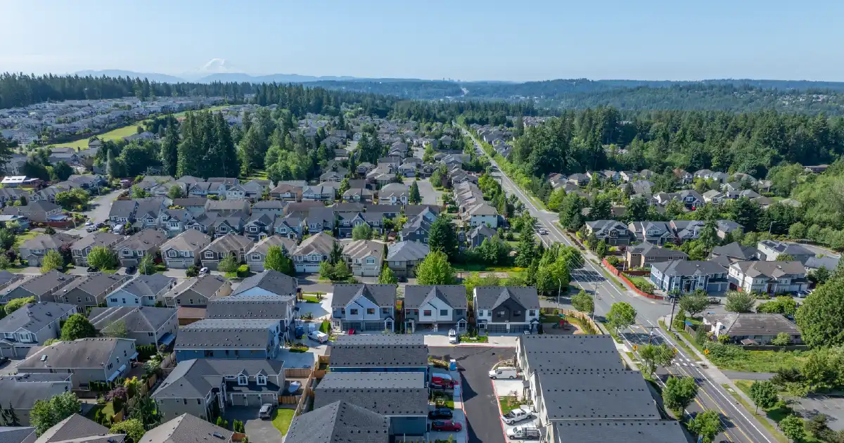 How to Choose the Right School District for You When Buying a Home 